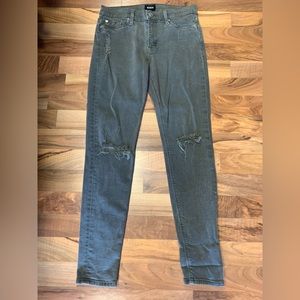 Hudson Nico mid rise Super Skinny Distressed Green jeans women’s 29